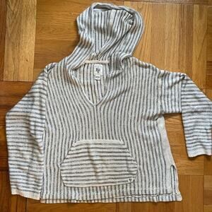 Billabong - striped hooded sweater - Medium